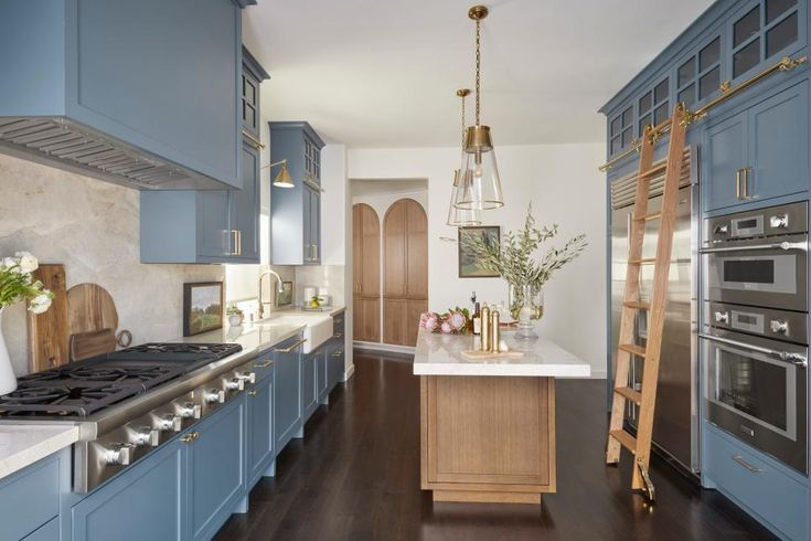 Benjamin Moore s Stillwater Blue Kitchen Design Cottage Kitchens